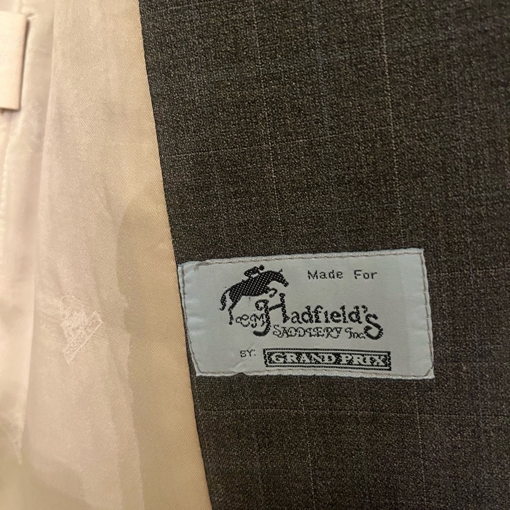 Show Jacket - Picture 2 of 5